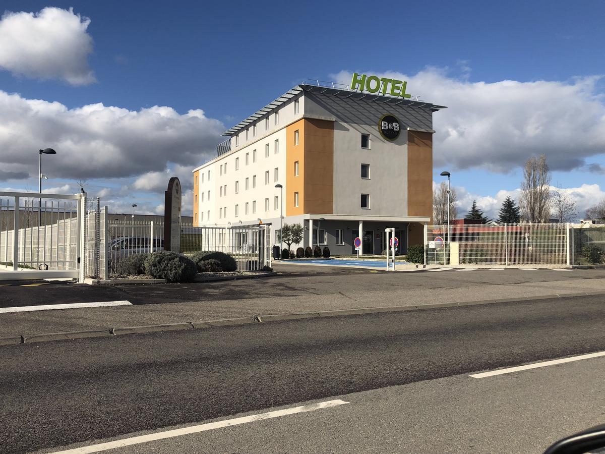 B&B Hotel Lyon Eurexpo Chassieu Bagian luar foto